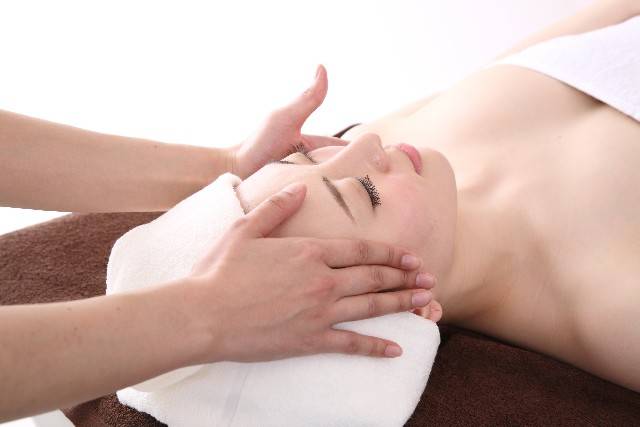 池袋、板橋、大塚、大山、巣鴨、リフトアップフェイシャル